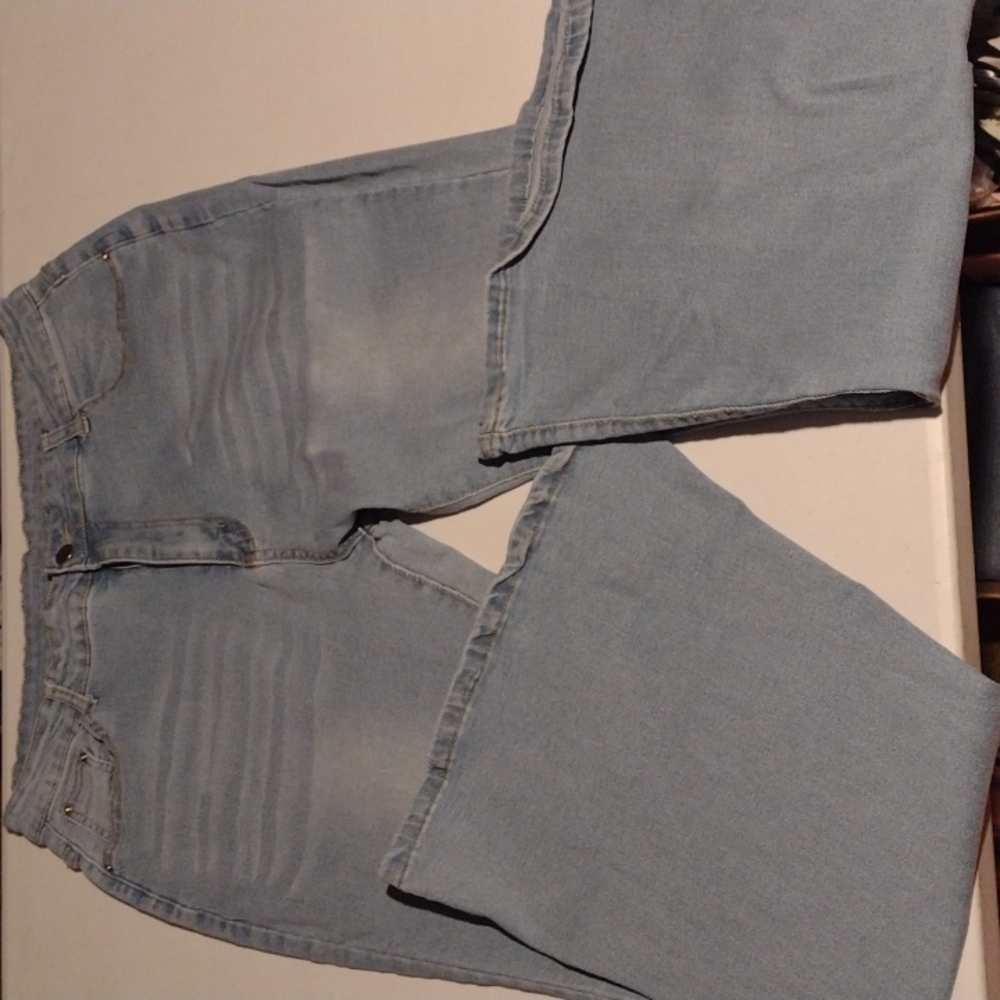 Light denim flare leg jeans size XXL
